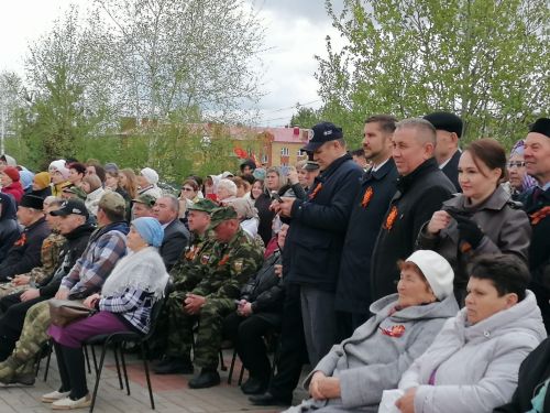 Әтнәдә Бөек Җиңүнең 80 еллыгы уңаеннан бик куп төрле кургәзмәләр эшләде
