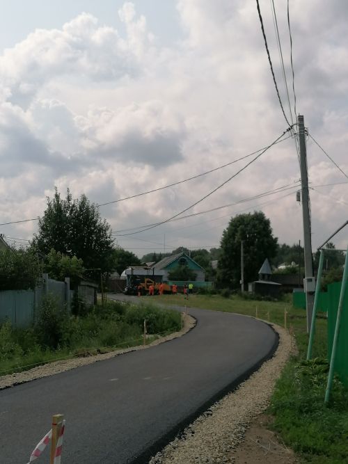 Әтнә урамнарына асфальт җәяләр