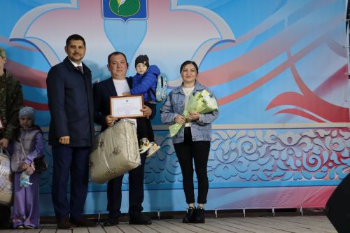 Әтнәдә Яшьләр көне: Ләйсән Мәхмүтова белән Илшат Сафин да кайтканнар иде
