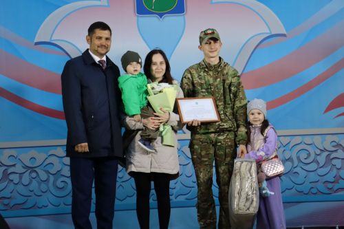 Әтнәдә Яшьләр көне: Ләйсән Мәхмүтова белән Илшат Сафин да кайтканнар иде