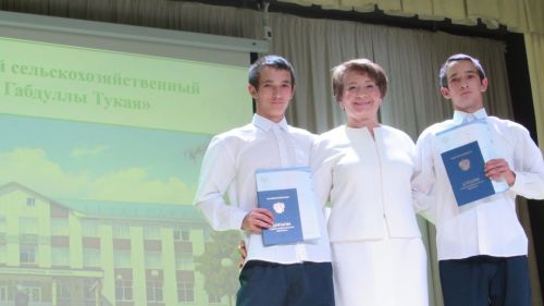 Әтнә техникумында диплом тапшыру тантанасы узды
