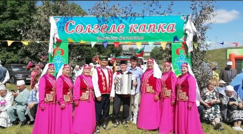 «Сөлгеле капка» да Әтнәлеләр чыгышы