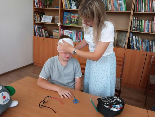 Әтнә үзәк балалар китапханәсе мәйданчыкларында «Буыннар старты» конкурсының район этабы узды