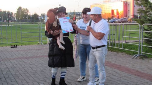 Әтнәдә коляскалар парады һәм сабыйлар ярышы узды
