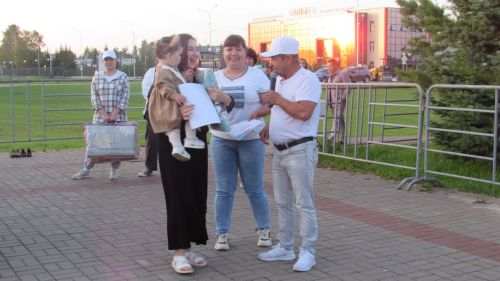 Әтнәдә коляскалар парады һәм сабыйлар ярышы узды