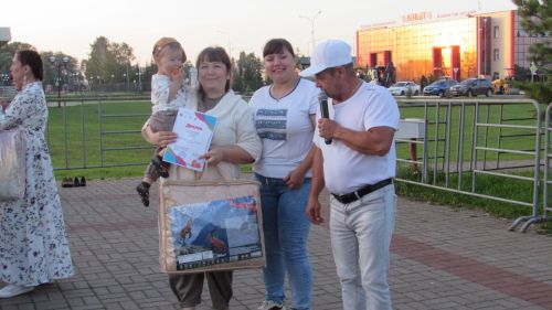 Әтнәдә коляскалар парады һәм сабыйлар ярышы узды