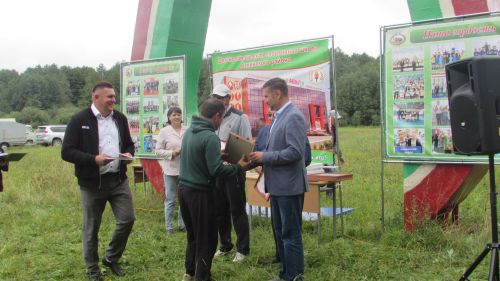 Каенсар урманында Спорт мәктәбенең уку елына  йомгак ясауга багышланган традицион йомгаклау чарасы узды