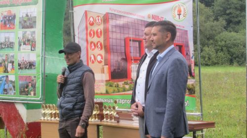 Каенсар урманында Спорт мәктәбенең уку елына  йомгак ясауга багышланган традицион йомгаклау чарасы узды