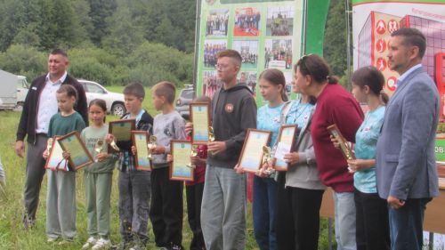 Каенсар урманында Спорт мәктәбенең уку елына  йомгак ясауга багышланган традицион йомгаклау чарасы узды