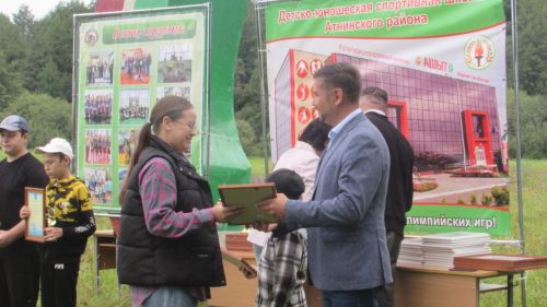 Каенсар урманында Спорт мәктәбенең уку елына  йомгак ясауга багышланган традицион йомгаклау чарасы узды