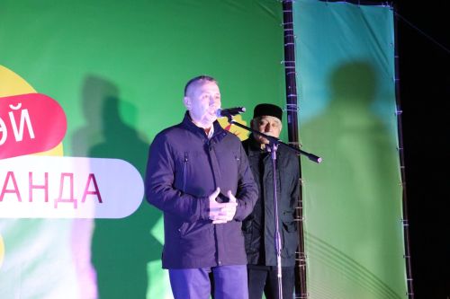 Республика көне уңаеннан үткәрелгән бәйрәм чарасыннан фотолар