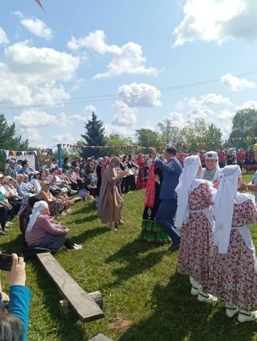 Бүген Ары авылында «Бәрәңге бәйрәме» узды