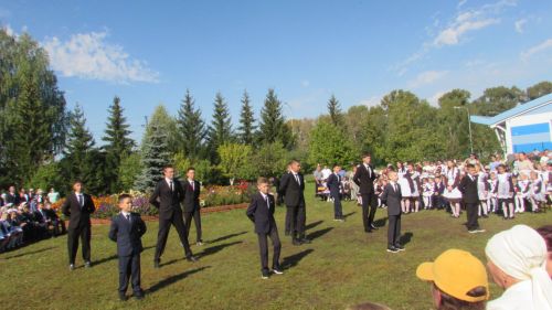 Олы Әтнә мәктәбендә – 1 сентябрь
