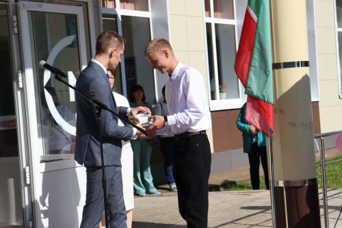 Әтнә авыл хуҗалыгы техникумында беренче сентябрь - Белем бәйрәме