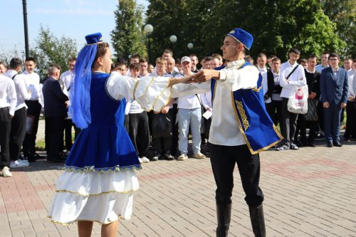 Әтнә авыл хуҗалыгы техникумында беренче сентябрь - Белем бәйрәме