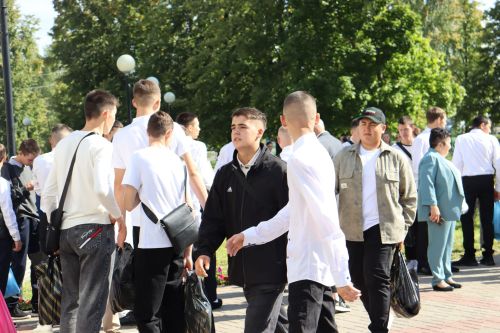 Әтнә авыл хуҗалыгы техникумында беренче сентябрь - Белем бәйрәме