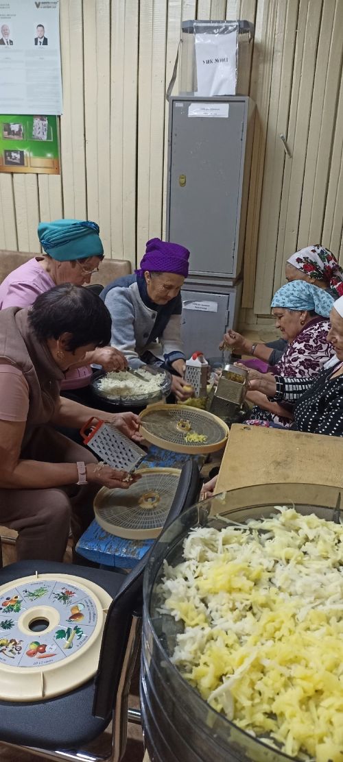 Ташчишмә авылы халкы изге эштә