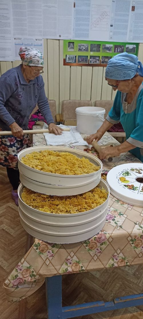 Ташчишмә авылы халкы изге эштә