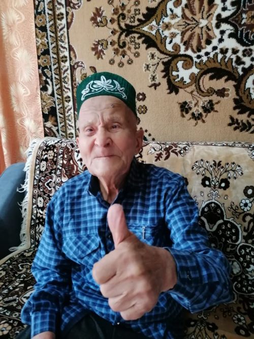 Әхтәм бабайга 90 яшь тулды