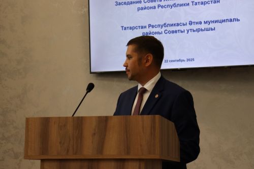 Рөстәм Хисамиев Әтнә районы башлыгы итеп билгеләнде