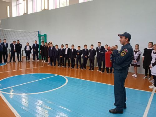 Күәм урта мәктәбендә «Куркынычсыз тормыш нигезләре» исемле дәрес узды