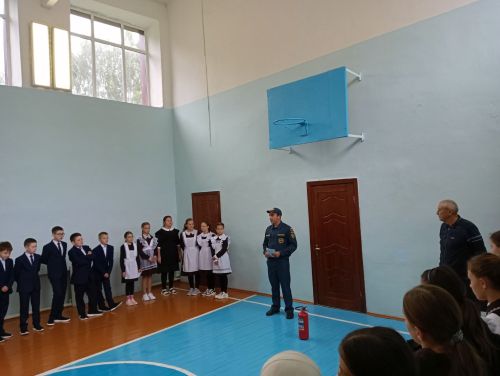 Күәм урта мәктәбендә «Куркынычсыз тормыш нигезләре» исемле дәрес узды