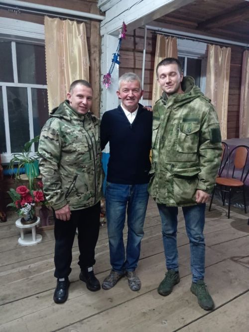 Чембулат авылында геройлар белән очрашу