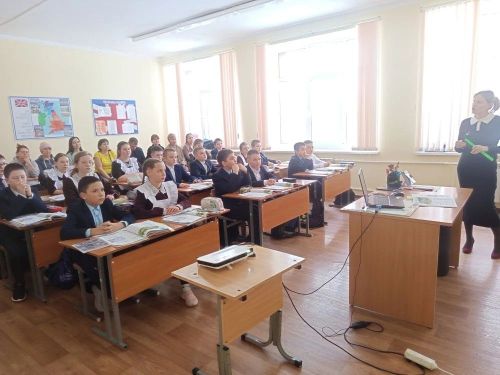 Күәм урта мәктәбендә ата-аналар өчен «Ачык ишекләр» көне узды