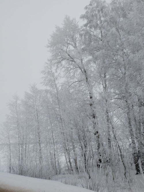 Бүген Әтнәдә температура −28 градуска кадәр салкын