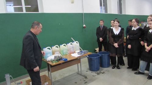 Габдулла Тукай исемендәге Әтнә авыл хуҗалыгы техникумына Олы Әтнә урта мәктәбенең 9 сыйныф укучылары экскурсиягә бардылар