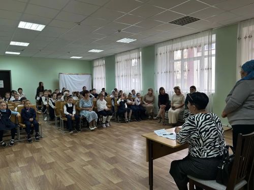 КДН вәкилләре белән очрашу