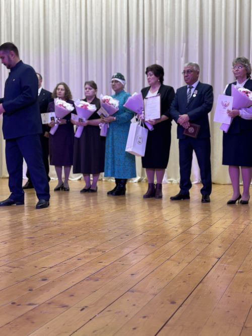 Укытучы! Бөек исем...