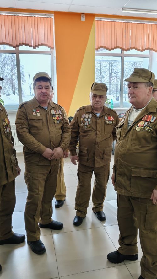 Әфганчы егетләре кабат бердәм булуларын күрсәттеләр