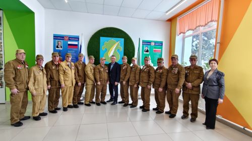 Әфганчы егетләре кабат бердәм булуларын күрсәттеләр