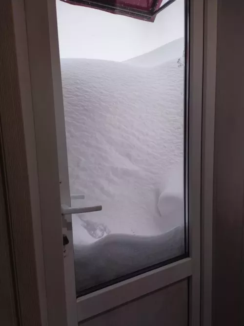 Кар түбәне басарга мөмкин