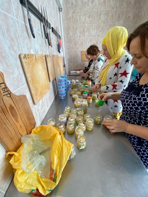 Үзебезнекеләрне ташламыйбыз: кечкенә куллар белән зур эш ул!