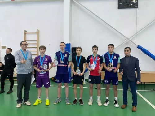 «Ашыт» спорт комплексында яшүсмерләр командалары арасында волейбол буенча Әтнә муниципаль районы беренчелеге булып узды