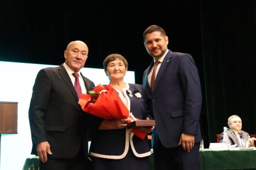 Әтнәдә район советы сессиясе үтте