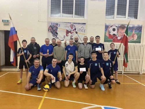 Хәрби операциядә катнашучылар хөрмәтенә  Бәрәскә мәктәбендә волейбол ярышы узды