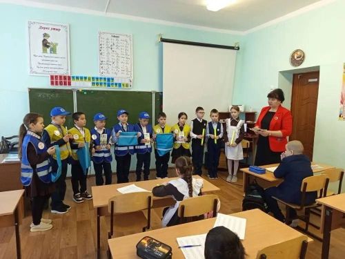 Әтнә районы мәктәпләрендә «Стань заметнее» дигән иҗади акция узды