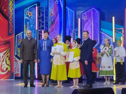 Кукмара шәһәрендә  “Созвездие-Йолдызлык” фестиваленең зона этабы узды