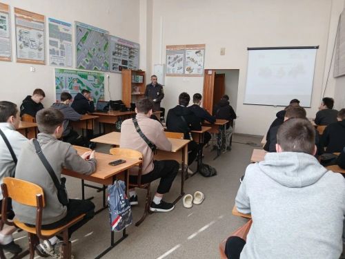 Габдулла Тукай исемендәге авыл хуҗалыгы техникумы студентлары белән  «Куркынычсызлык дәресе» булып узды