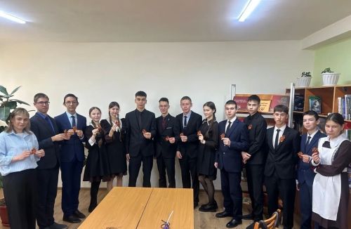 «Пушкин картасы» федераль проекты кысаларында Үзәк балалар китапханәсендә Җиңү көненә багышланган чара узды