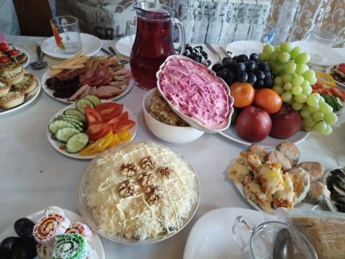 Бик тәмле катлы салат