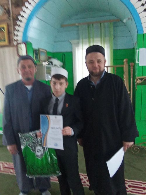 Күәм авылы мәчетендә балалар арасында бәйге үтте