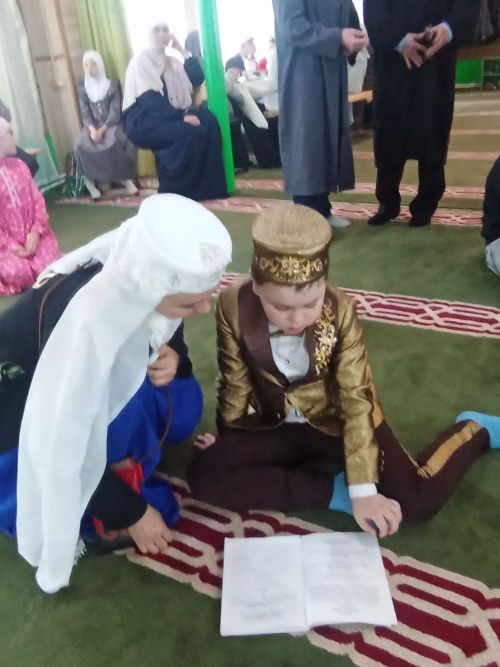 Күәм авылы мәчетендә балалар арасында бәйге үтте
