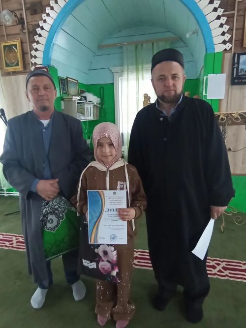 Күәм авылы мәчетендә балалар арасында бәйге үтте