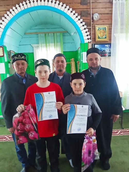 Күәм авылы мәчетендә балалар арасында бәйге үтте