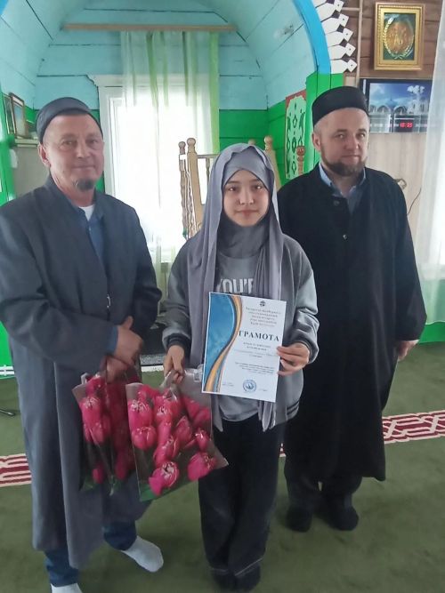 Күәм авылы мәчетендә балалар арасында бәйге үтте