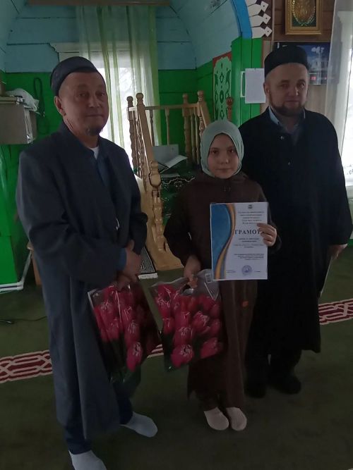 Күәм авылы мәчетендә балалар арасында бәйге үтте